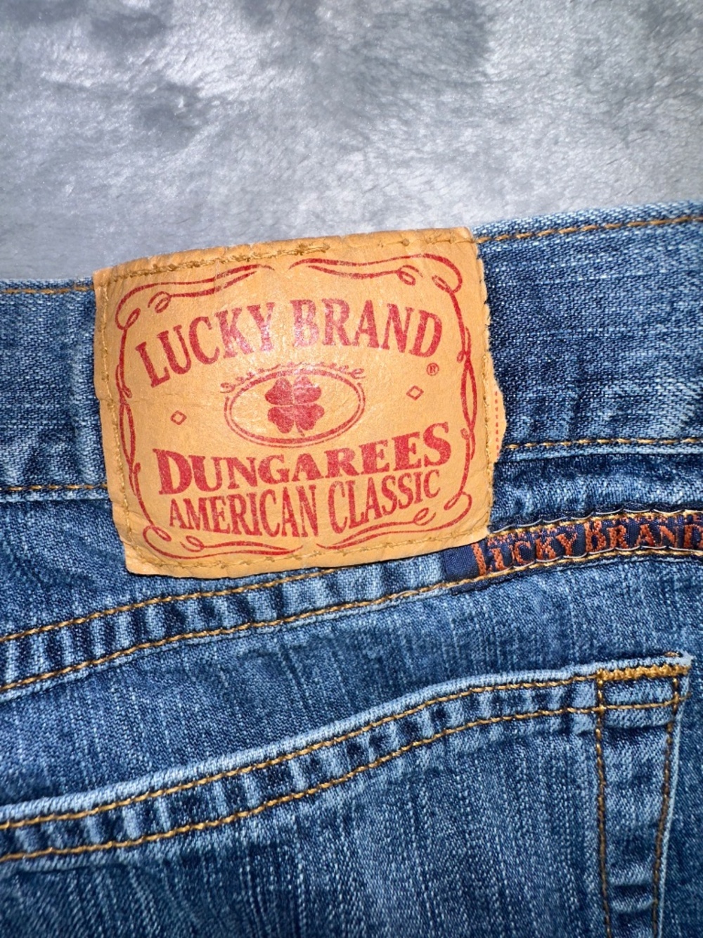 Lucky Brand Boot Cut Mid Rise size 10 regular inseam. 100% cotton Made in the US
